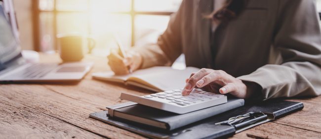 Quali sono i vantaggi che offre Flex Tax ad una Partita Iva o ad un libero professionista? Lo scopriamo in questo articolo.